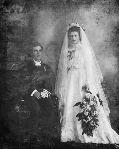 Spooky Victorian Wedding with Ghost Vintage Victorian | Etsy Vintage Bridal Fashion, 1940s Wedding, Vintage Wedding Photos, Victorian Wedding, Wedding Gowns Vintage, Vintage Bride, Long Wedding Dresses, Vintage Bridal, Wedding Dresses Vintage