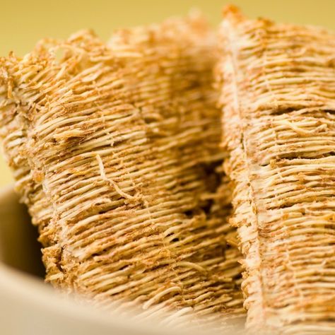 Shredded Wheat Dessert, Crunchy Shredded Hashbrowns, Shredded Wheat Recipes, Shredded Wheat Cereal Recipes, Recipes With Shredded Wheat Cereal, Recipes Using Shredded Wheat Cereal, Frosted Shredded Wheat Cereal Recipes, Mini Wheats Cereal, Cracked Wheat Cereal