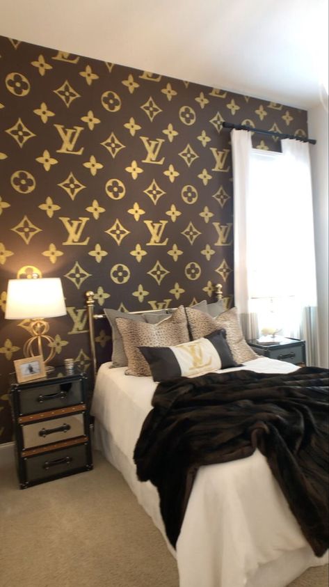 Lv Bedroom Ideas, Lv Room Ideas, Louis Vuitton Home Decor, Louis Vuitton Room Decor, Louis Vuitton Bedroom, Themed Bedroom, Room Decor Bedroom Teenage, Wallpaper Bedroom, Cute Room Decor