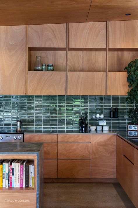 A relaxed, rural family home in the shadow of Te Mata Peak | ArchiPro NZ Hawkes Bay, Cedar Cladding, Eichler Homes, Mid Century Modern Kitchen, Mid Century Kitchen, Traditional Farmhouse, Exterior Cladding, Natural Ventilation, Mid Century Modern House