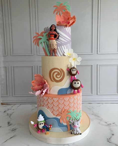 Moana Themed Birthday Cake, Moana Quinceanera Theme, Moana Cake Ideas, Mohana Cake, Moana Theme Cake, Moana Birthday Party Cake, Moana Birthday Cake, Moana Theme Birthday, Moana Birthday Party Theme