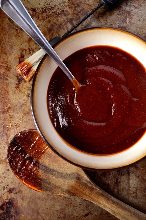 Homemade BBQ Sauce | Coop's Original BBQ Sauce Recipe - Coop Can Cook Bbq Sauce Recipes, Coop Can Cook, Easy Bbq Sauce, Make Bbq Sauce, Barbeque Sauce Recipe, Homemade Bbq Sauce Recipe, Sweet Bbq Sauce, Homemade Bbq Sauce, Whiskey Tasting