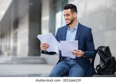 Person Holding Paper Reference, Holding Paper Pose, Holding Paper Reference, Man Holding Paper, Holding A Piece Of Paper, Holding Newspaper, Holding Paper, Poses Anime, Interview Outfits Women