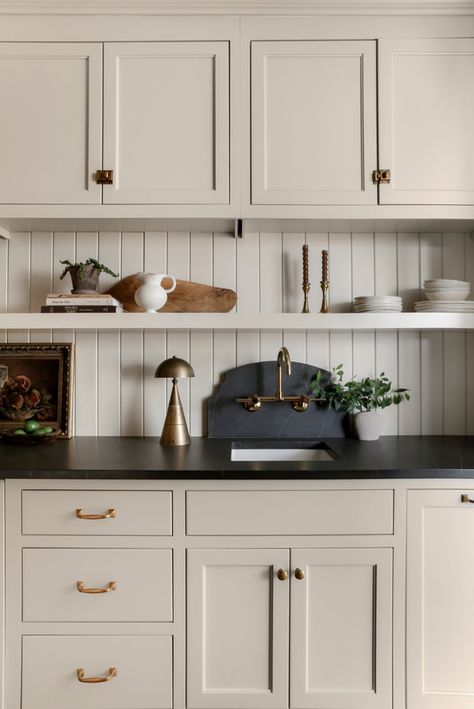 Beadboard Kitchen Backsplash, Walk In Pantry Ideas, Beadboard Kitchen, Shiplap Kitchen, Shiplap Backsplash, Beadboard Backsplash, Kitchen Farmhouse, Cottage Kitchen, Cabinet Colors