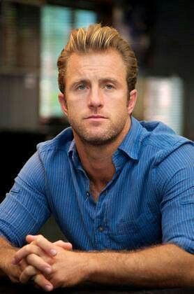 Scott Caan Danny Williams, Hawaii 5 0, Tv Detectives, Oceans Eleven, Steve Mcgarrett, Scott Caan, Hawaii Five O, Awesome Beards, Alex O'loughlin