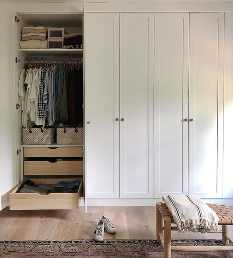 California Closets Wardrobe, Open Storage Closet Ideas, Built In Closet System, Closet Builtin Ideas, Ikea Wardrobe System, Bedroom Builtin Wardrobes, Built In Closet In Bedroom, Built In Closet Design, Primary Bedroom Built In Wardrobe