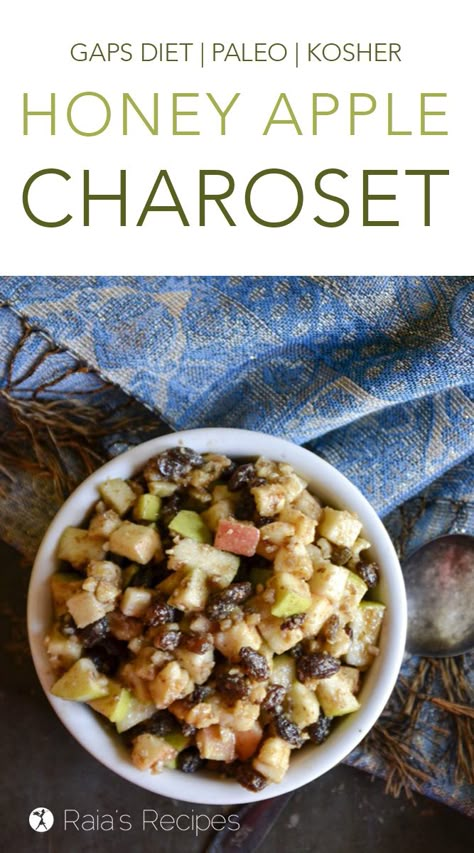 Honey Apple Charoset #pesach #passover #holydays #kosher #charoset #seder #apples #honey #paleo #glutenfree #refinedsugarfree Passover Recipes Dinner, Charoset Recipe, Apples And Honey, Passover Dinner, Seder Meal, Jewish Holiday Recipes, Passover Recipes, Kosher Recipes, Easy Paleo