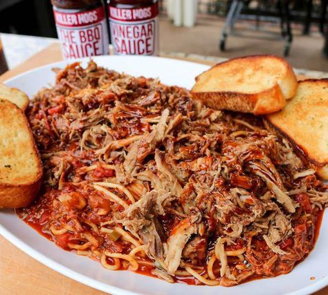 Barbecue Spaghetti Recipe, Recipe With Pulled Pork, Barbecue Spaghetti, Bbq Spaghetti, Grill Ideas, Future Chef, Bbq Side, Avocado Chicken, Smoker Cooking