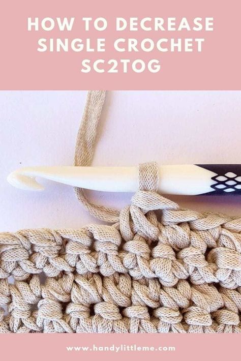 Sc Decrease Crochet, Sc2tog Crochet Tutorial, How To Triple Crochet, Crochet Tutorials For Beginners, Granny Square Step By Step, Diy Granny Square, Crochet Hot Pads, Single Crochet Decrease, Foundation Single Crochet