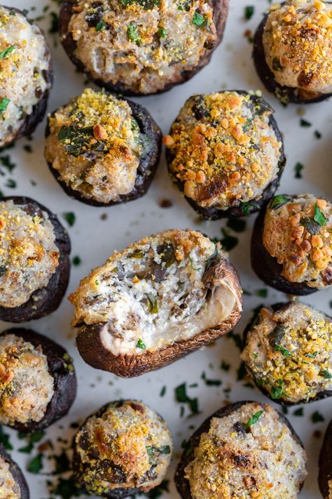 These Vegan Stuffed Mushrooms are the most delicious vegan appetizer! Made with vegan cream cheese and fresh herbs, you'll adore these easy mushroom bites. They're the perfect vegan holiday appetizer and easily made gluten-free! Stuffed Mushrooms Cream Cheese, Mushroom Bites, Mushroom Recipes Vegan, Vegan Stuffed Mushrooms, Salty Recipes, Vegan Appetizer, Cream Cheese Appetizer, Cheese Stuffed Mushrooms, Holiday Appetizers Easy