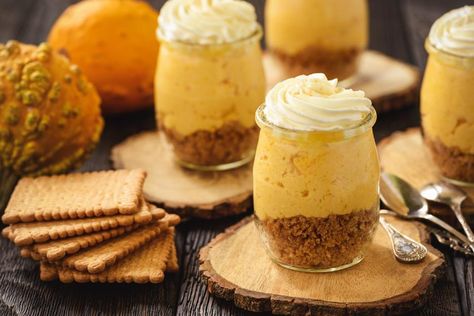 Cannabutter Recipe, Whipped Pumpkin, Easy Pumpkin Dessert, Cannibis Recipes, No Bake Pumpkin Cheesecake, Cheesecake Mousse, Mousse Dessert, Lemon Pound Cake, Delicious Pumpkin