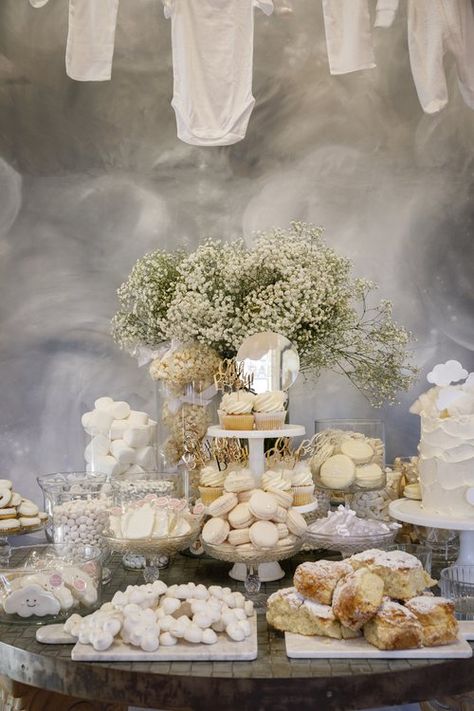 Cloud Theme Food Ideas, Gender Reveal At Wedding Reception, White Theme Gender Reveal Party, Cloud Theme Engagement Party, Gender Reveal And Engagement Party, Cloud Nine Dessert Table, All White Food Ideas, Engagement Party Cloud 9, Cloud Nine Decorations