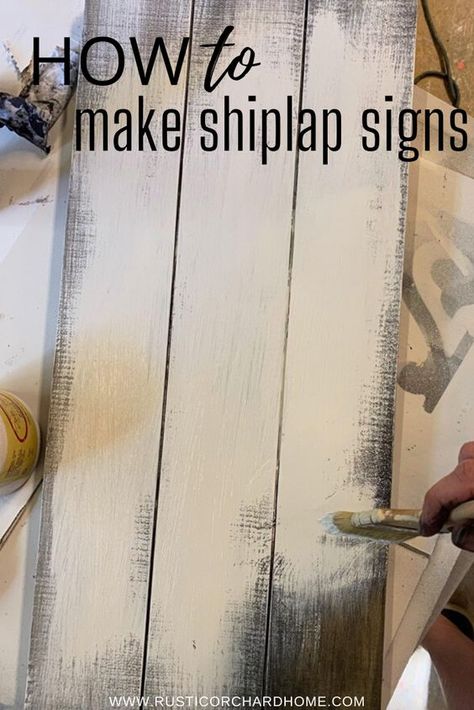 Diy Pallet Decoration, Farmhouse Signs Diy, Diy Farmhouse Decoration, Shiplap Sign, Wooden Signs Diy, Farmhouse Crafts, Shelves Diy, Pallet Decor, Diy Wood Signs