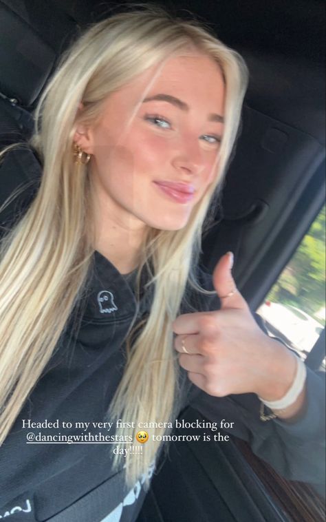 Rylee Arnold, Bright Blonde Hair, Summer Blonde Hair, Easy Hairstyles For School, Hair Tips Video, Blonde Hair Inspiration, Blonde Hair Looks, Real Hair, I'm In Love