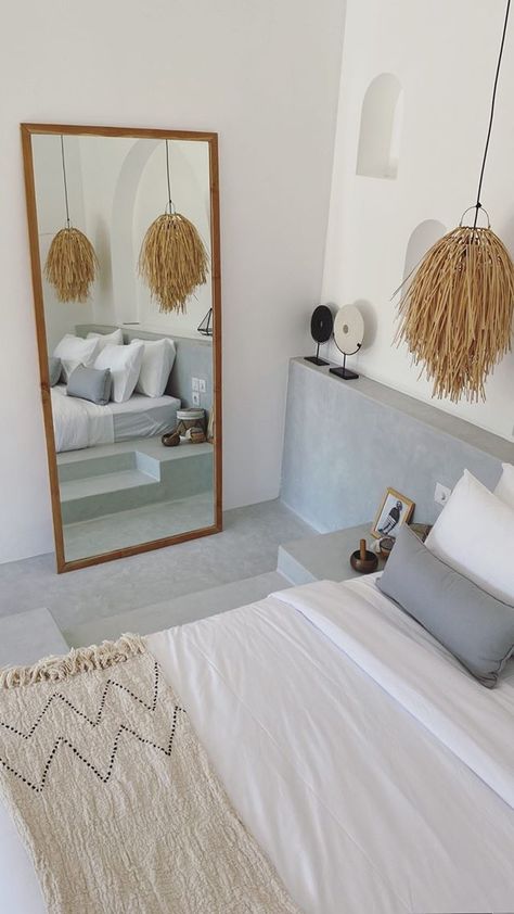 Stories • Instagram Ibiza Bedroom, Inspiration Deco, Bali Villa, Idea Room, Ibiza Fashion, Decor Idea, Minimalist Bedroom, White Interior, Stories Instagram