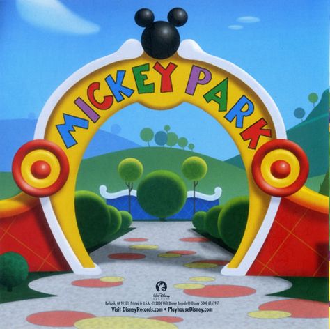 Entrance idea/photo booth ideas Mickey Mouse Clubhouse Backdrop, Mickey Photo Booth, Mickey Mouse Backdrop, Cartoon Park, Mickey Mouse Bounce House, Topolinos Terrace Disney, Disneyland Entrance, Mickey Mouse Clubhouse Cake, Mickey Mouse House