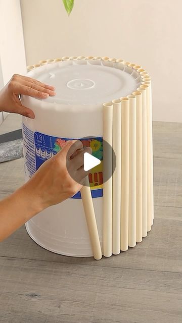 Large Art Diy, Bucket Crafts, Pvc Furniture, Tire Craft, Diy Furniture Videos, Diy Room Decor Videos, Glamour Decor, Diy Decoracion, Diy Bar