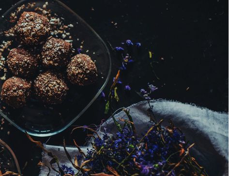 Women's Bliss Bites - A Hormone-Balancing Treat // from Aviva Romm Bailey Truffles, Low Energy Remedies, Energy Remedies, Aviva Romm, Healthy Hormones, Energy Balls, Herbal Blends, Low Fat Recipes, Low Energy