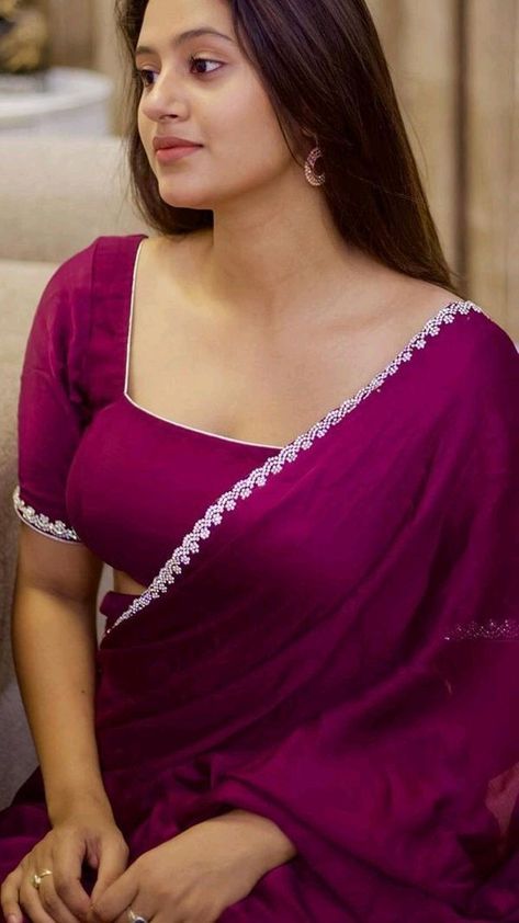 Anjali Arora, Sarees South Indian, Bridal Sarees South Indian, South Actress, Bridal Sarees, Bridal Saree, Genetic, Indian Beauty Saree, Luxury Brands