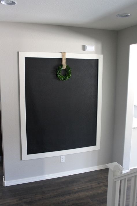 DIY Chalkboard Wall Chalkboard Room Ideas, Blackboard Wall Ideas, Chalkboard Wall Diy, Chalkboard Command Center, Diy Chalkboard Wall, Forest Bedroom Ideas, Giant Chalkboard, Chalkboard Crafts, Freedom Wall