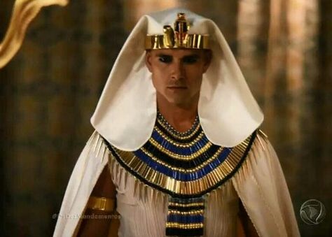 #Ramses Egyptian Goddess Costume, Ancient Egyptian Clothing, Egyptian Men, Egyptian Makeup, Egyptian Wedding, Egyptian Clothing, The Bible Movie, Egyptian Fashion, Ancient Egypt History