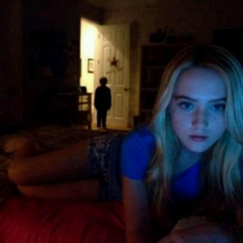 Paranormal activity 4 Paranormal Activity Movie, Paranormal Activity 4, Martin Mcdonagh, Gif Terror, Marlon Wayans, Matt Lanter, Seth Macfarlane, Chyler Leigh, Kathryn Newton