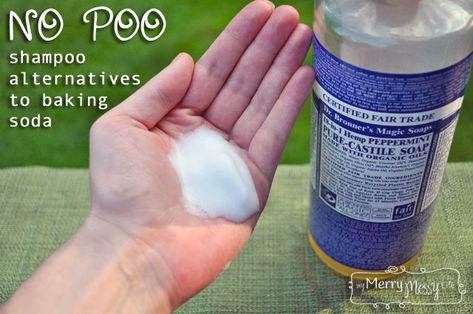 No Poo Alternatives to Baking Soda No Poo Shampoo, Baking Soda Hair Wash, Shampoo Without Sulfate, Diy Shampoo Recipe, Shampoo Alternative, Baking Soda Shampoo Recipe, Baking Soda Face Mask, Baking Soda For Hair, Baking Soda Face