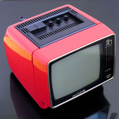 https://flic.kr/p/jgTuue | Mini STAR 416 TV Retro Record Player, Mini Tv, Retro Radios, Portable Tv, Computer History, Old Technology, Vintage Television, Retro Gadgets, Television Set