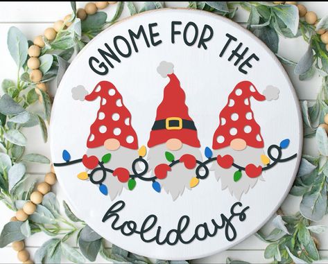 Stocking Door Hanger, Holiday Entryway Decor, Welcome Sign Round, Door Hanger Round, Gnome Door Hanger, Everyday Crafts, Gnome For The Holidays, Wooden Snowmen, Gnome Door