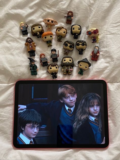 Watching Harry Potter Aesthetic, Harry Potter Gift Ideas, Harry Potter Things, Disney Funko Pop, Star Wars Funko Pop, Marvel Funko Pop, Best Funko Pop, Harry Potter Girl, Harry Potter Funko Pop