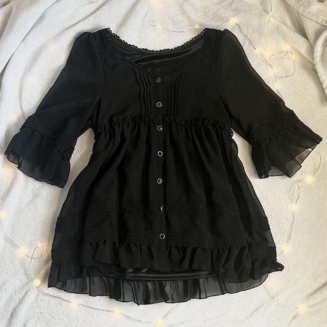 Black babydoll ruffle lacy blouse top with buttons ♡... - Depop Lacy Blouse, Dr Closet, Black Babydoll, Top With Buttons, Black Blouse Women, Pretty Clothes, Babydoll Top, Blouse Top, Black Top