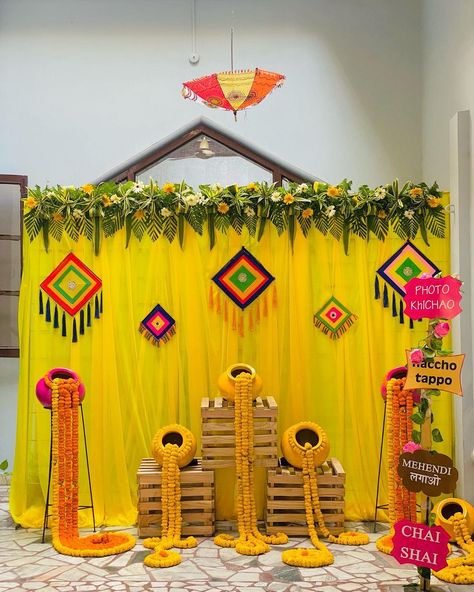 Haldi Backdrop At Home, Haldi Background Decoration, Haldi Background, Backdrop At Home, Haldi Function Decoration, Haldi Backdrop, Decoration Haldi, Mehendi Decoration, Haldi Ceremony Decorations