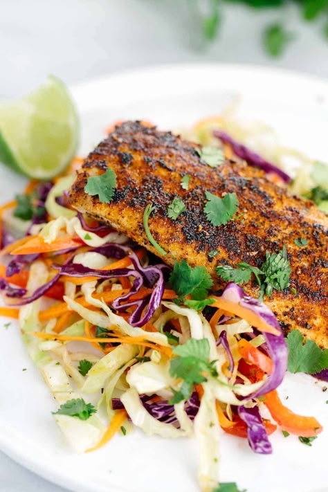 Lime Coleslaw Recipe, Mahi Recipes, Lime Coleslaw, Mahi Mahi Recipe, High Protein Lunch Ideas, Mahi Mahi Recipes, Mahi Fish, Healthy High Protein Meals, Pescatarian Recipes