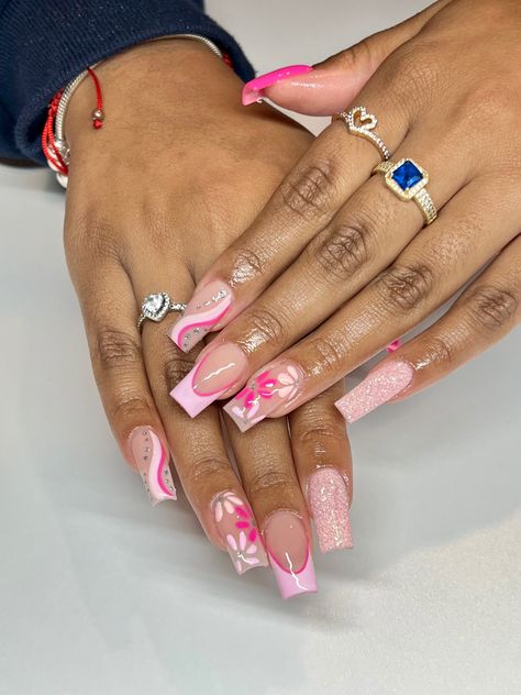 Pink French Nails With Glitter, French Nails With Glitter, Nail Designs French, French Nails Glitter, Pink French Nails, Nails Flower, Nails With Glitter, Nails Summer Nails, Flower Nail Designs