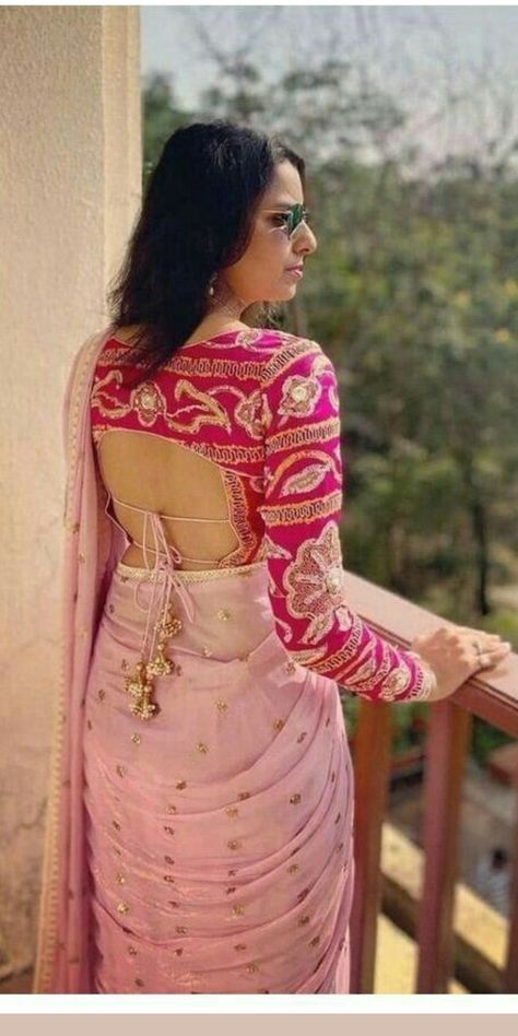 blouse designs back side Blouse Patterns Latest Back Side, Stylish Back Design For Blouse, Backless Blouse Pattern, Back Side Blouse Pattern, Blouse Patterns Back Side, Back Of Blouse Designs, Plain Blouse Designs Latest Back Side, Blouse Back Side Designs Latest, Latest Modern Blouse Designs