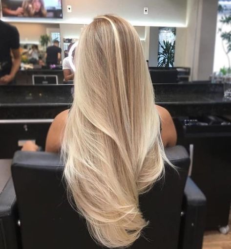 PL ⬅️ on Instagram: “#hairgoals Inspo @_luxury_fashion_style ✨” Blonde Hair Inspiration, Blonde Hair Looks, Blonde Hair With Highlights, Brown Blonde Hair, Long Blonde, Long Blonde Hair, Blonde Balayage, Blonde Hair Color, Ombre Hair