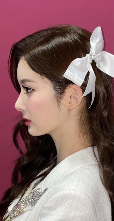 Side Profile Lighting Reference, Portrait Photography Lighting, Angels Beauty, Dark Underarms, Korean Face, Nose Shapes, Blemish Remover, Haircuts Straight Hair