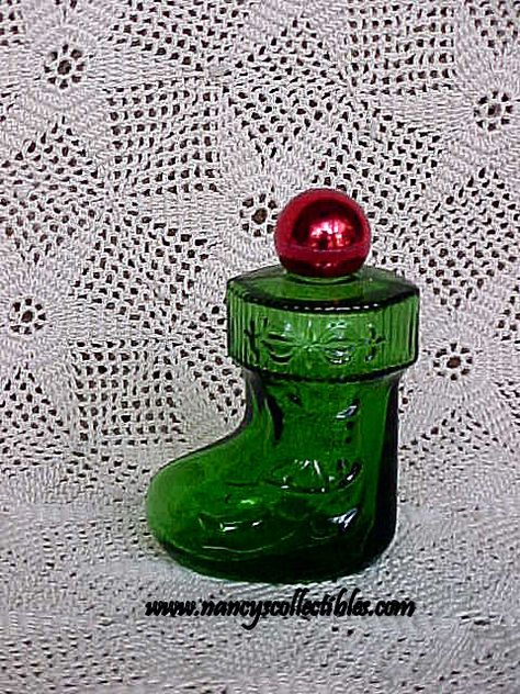 Vintage Avon Christmas, Avon Bottles Vintage, Dolls Porcelain, Avon Decanters, Avon Christmas, Vintage Avon Perfume Bottles 1970s, Avon Bottles, Avon Perfume Bottles, Bradford On Avon England