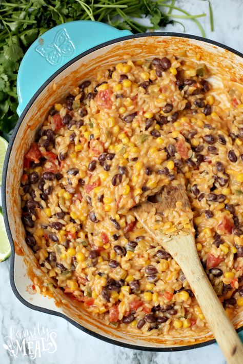 Cheesy Enchilada Orzo Recipe - Family Fresh Meals Recipe Enchilada Orzo, Orzo Recipes Healthy, Orzo Dinner Recipes, Simple Supper, Orzo Recipe, Cheesy Enchiladas, Orzo Recipes, Rice And Beans, Family Fresh Meals