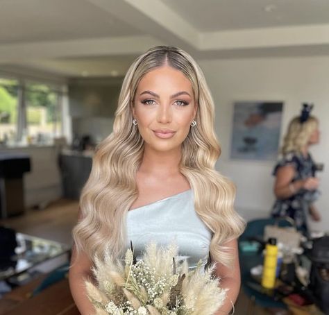 Blonde Long Hair Wedding Styles, Brides Hair Down Curls, Center Part Bridesmaid Hair, Bad Wedding Hair, Bride Hairstyles Slicked Back, Bridesmaid Hairstyles Glam Waves, Curled Hair Front Pulled Back, Hairstyle Down Wedding, Bridal Hair Down Out Of Face