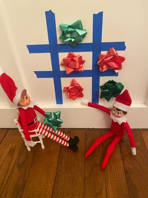 Elf Classroom, Elf Ideas Easy, Elf On The Shelf Idea, Bad Elf, Elf Games, Elf Magic, Awesome Elf On The Shelf Ideas, Elf Activities, Xmas Elf