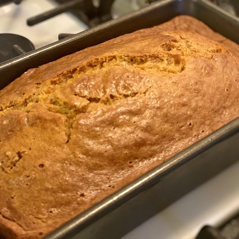 A southern favorite made with sweet potatoes, banana, cinnamon, and pecans, this comforting bread recipe has been modified for a vegan diet. Vegan Sweet Potato Bread, Sweet Potato Bread Recipe, Hawaiian Banana Bread Recipe, Potato Bread Recipe, Hawaiian Banana Bread, Vegan Picnic, Vegan Breads, Sweet Potato Bread, Brown Sugar Recipes