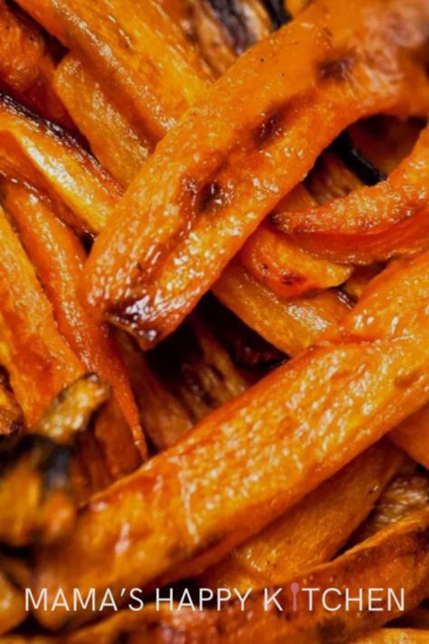 Today I have a simple yummy recipe that's crispy and healthy for you Carrot Fries in the Air Fryer. It is so simple to make and so delicious as well. This Carrot Fries Air Fryer can be your next favorite quick crunchy snack after you try it. These Carrot Fries work for everyone! If you like snacks that are good for you, these fries are perfect. Also if you have kids as I have, it's a cool trick to make veggies fun for them, it's like french fries but healthier. Carrot Fries Air Fryer, Fries In The Air Fryer, Ice Cream Bar Recipe, Fries Air Fryer, Carrot Fries, Cooked Carrots, Crunchy Snack, Happy Kitchen, Happy Cooking