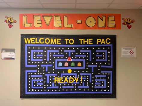 Pacman Theme Classroom, Pacman Bulletin Board Ideas, Pacman Bulletin Board, Pac Man Bulletin Board Ideas, Level Up Bulletin Board, Gaming Classroom Themes, Gaming Bulletin Board Ideas, Pac Man Bulletin Board, Board Game Bulletin Boards