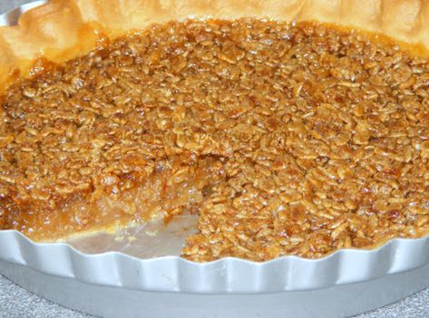 Nut-free version of the traditional pecan pie. Rice Krispies replace the pecans! Great for those with nut allergies. Mock Pecan Pie Recipe, Mock Pecan Pie, Pecan Pie Cheesecake Bars, Pecan Pie Cheesecake, Salted Caramel Fudge, Refrigerated Pie Crust, Pecan Pie Recipe, Pie Tart, Chocolate Tart