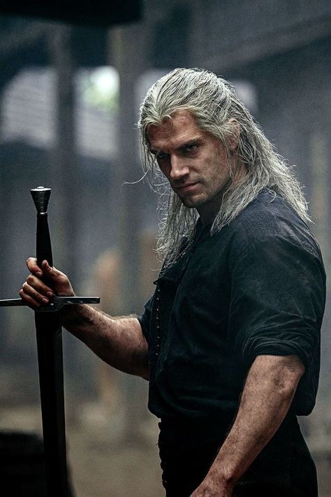 The Witcher Wallpapers, Lup Singuratic, The Witcher Series, Witcher Wallpaper, The Witcher Geralt, Witcher Art, Tom Welling, Geralt Of Rivia, Karl Urban