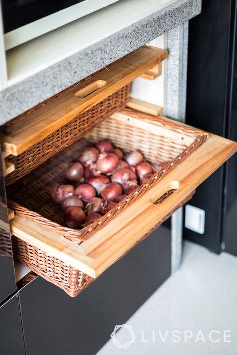 wicker basket-kitchen storage Kitchen Ideas Indian Style, Modular Kitchen Design Indian, Indian Style Kitchen Design, Kitchen Cabinets Indian Style, Kitchen Design Indian, Home Decor Ideas Bedroom, Dining Corner, Sleek Coffee Table, Preppy Kitchen