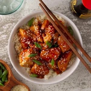 Instant Pot Sesame Chicken Best Chinese Food Recipes, Instant Pot Sesame Chicken, Best Chinese Food, Silver Swan, Sesame Chicken, Steamed Broccoli, Taste Of Home, Copycat Recipes, Weeknight Dinner