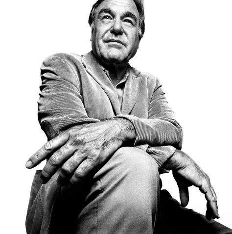 Oliver Stone, Movie Directors, Best Director, Movie Director, Famous Photographers, Famous Men, Male Poses, Black And White Portraits, Male Portrait