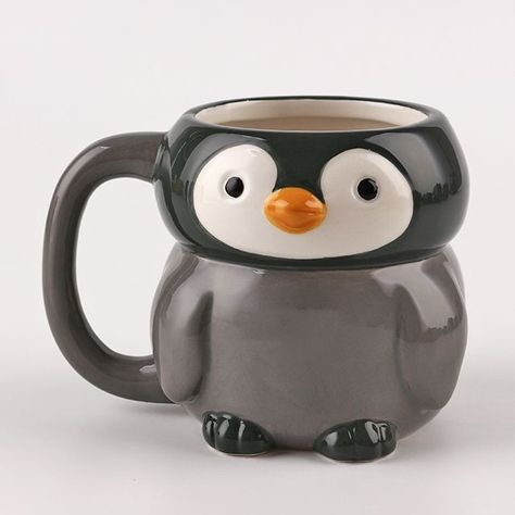 Hair Is, Ceramic Artwork, Pretty Mugs, Glass Tea Cups, Animal Mugs, Clay Mugs, Cute Coffee Mugs, Pottery Crafts, Ceramic Animals